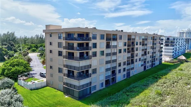 $3,000 | 10200 South Ocean Drive, Unit 510, Jensen Beach, FL 34957