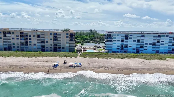$3,000 | 10200 South Ocean Drive, Unit 510, Jensen Beach, FL 34957