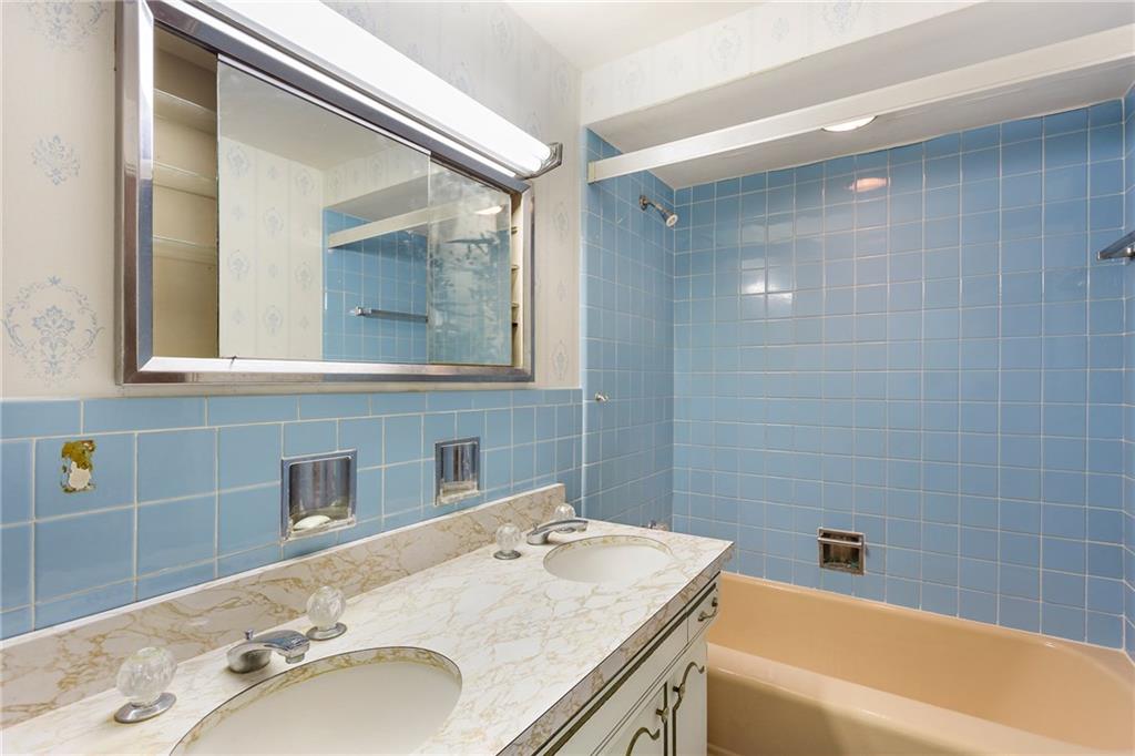 205 Reichold Road Wexford, PA 15090 - Photo 14 of 25 Gallery Image 14