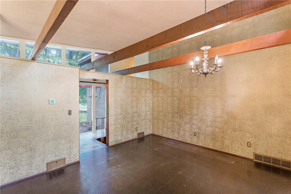 205 Reichold Road Wexford, PA 15090 - Photo 4 of 25 Gallery Image 4