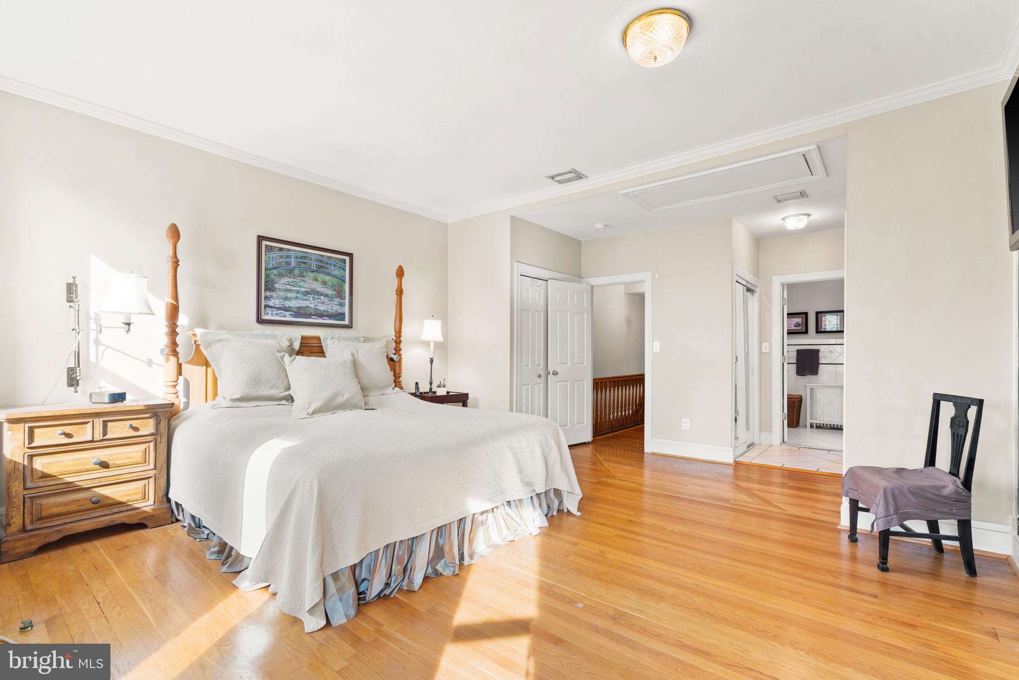 132 D Street Southeast Washington, DC 20003 - Photo 15 of 26