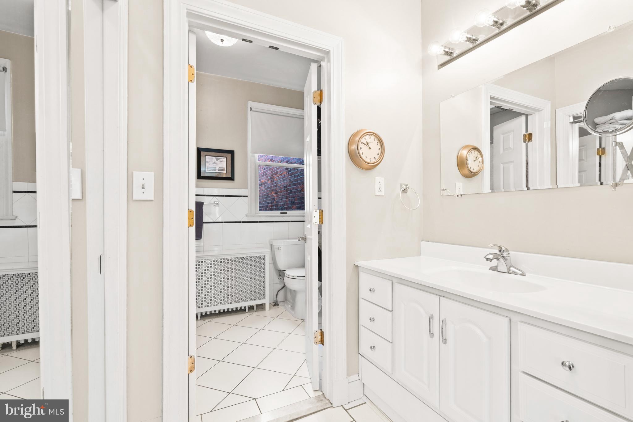 132 D Street Southeast Washington, DC 20003 - Photo 17 of 26