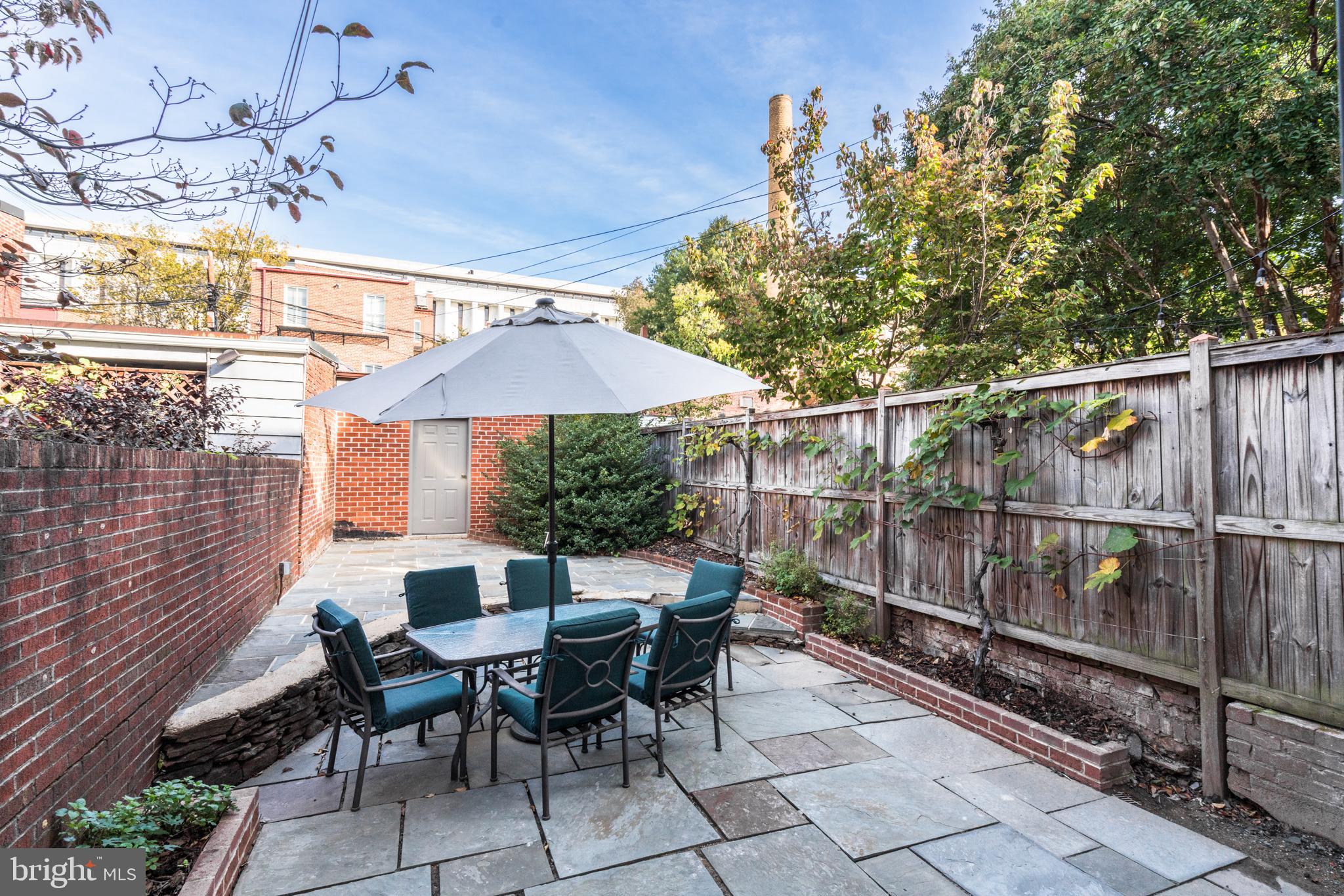 132 D Street Southeast Washington, DC 20003 - Photo 24 of 26