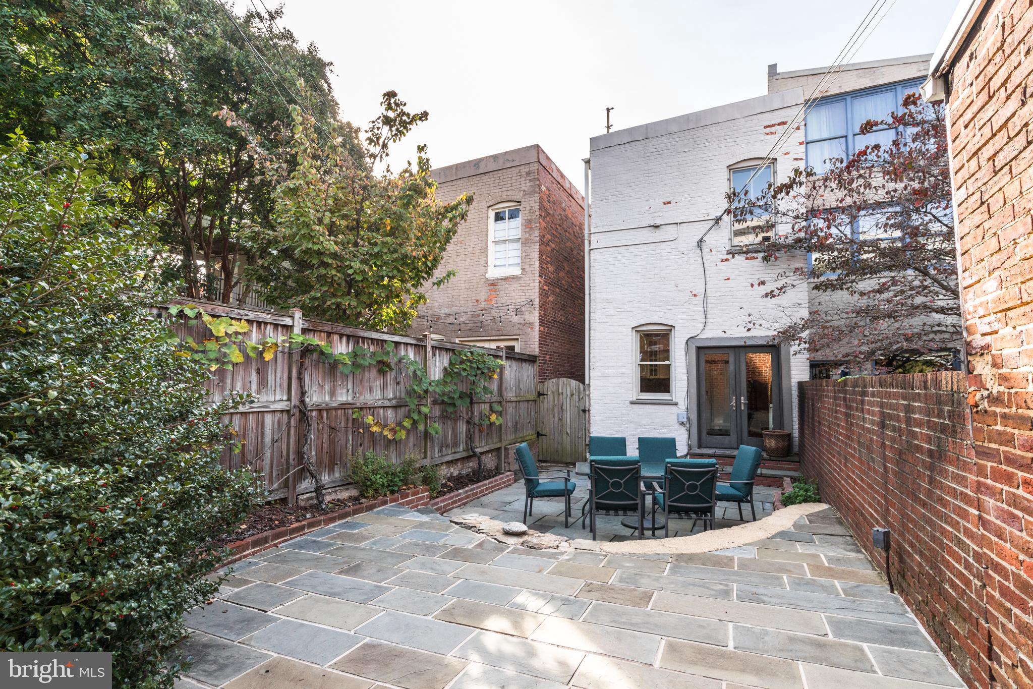 132 D Street Southeast Washington, DC 20003 - Photo 25 of 26