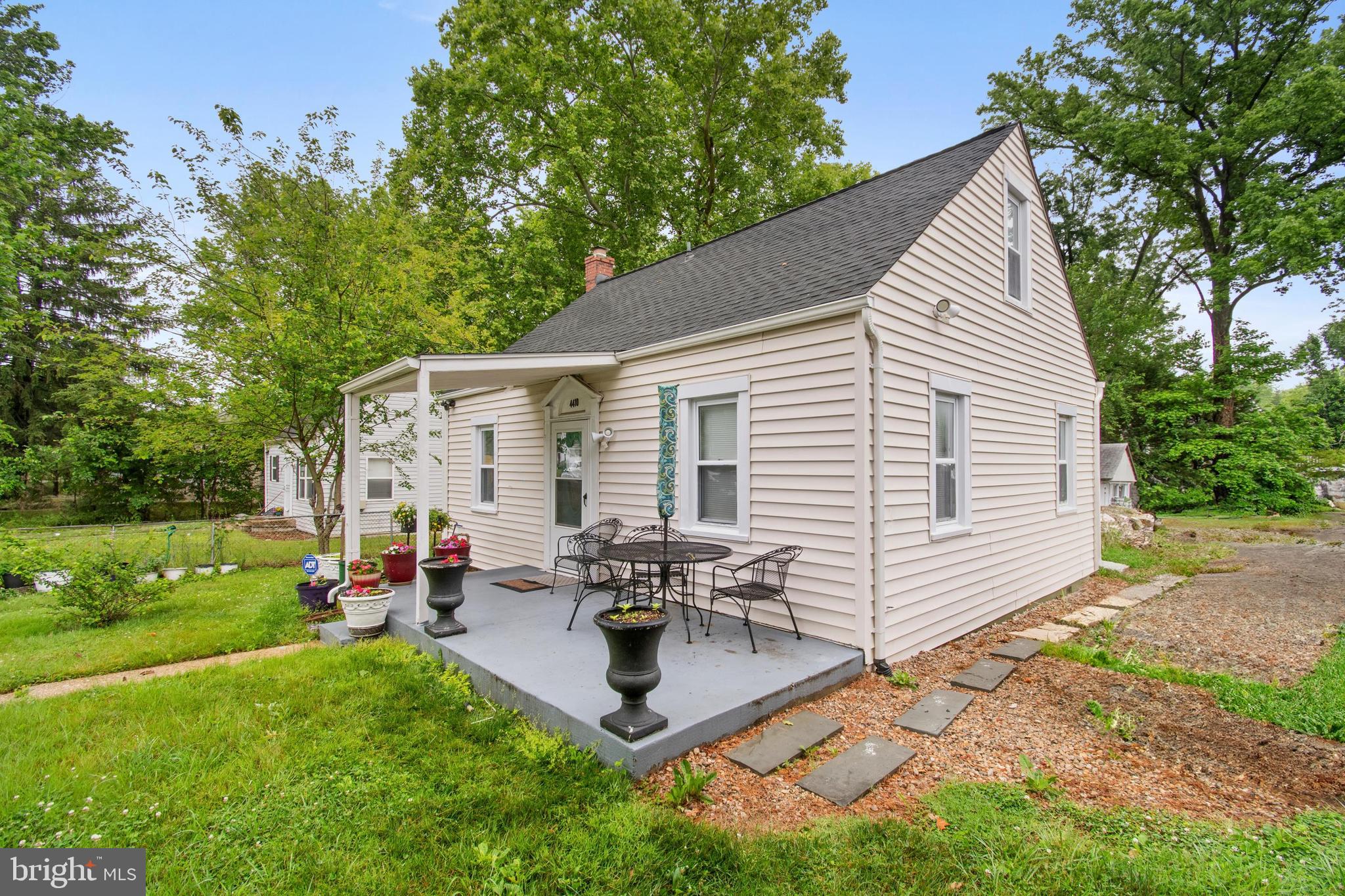 4410 Allies Road Suitland, MD 20746 - Photo 3 of 30 a view of a backyard with a patio