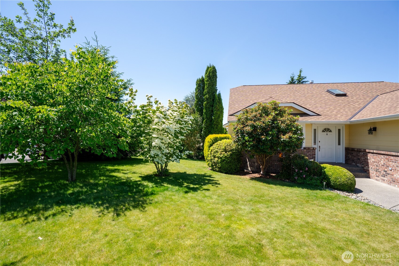 8555 Bender Road Lynden, WA 98264 - Photo 2 of 39