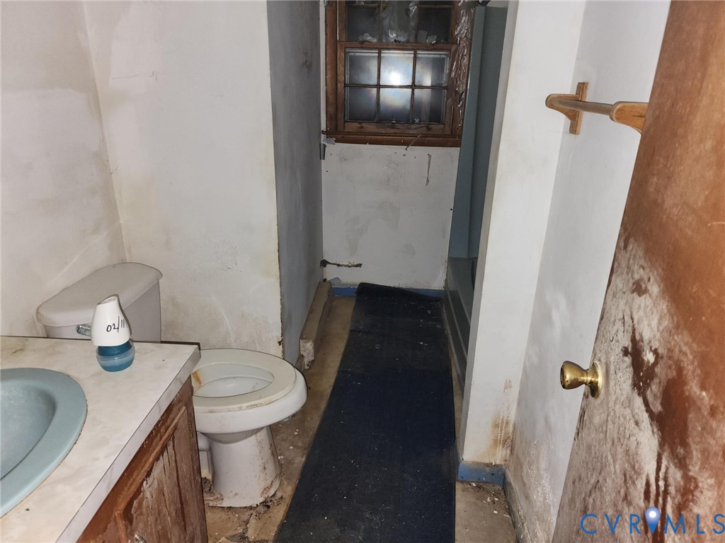 1922 Cobham Wharf Road Surry, VA 23883 - Photo 11 of 16