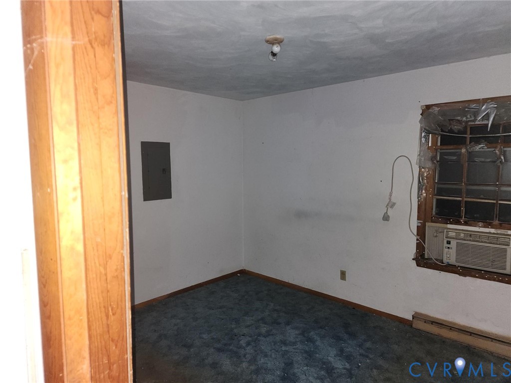 1922 Cobham Wharf Road Surry, VA 23883 - Photo 15 of 16