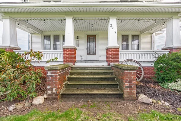 $575,000 | 3215 Wilson Cambria Road, Wilson, NY 14172