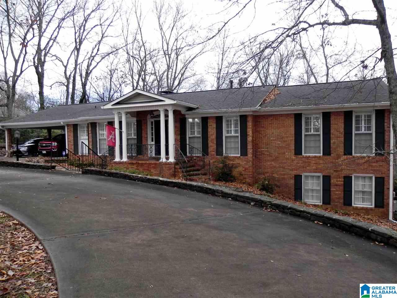 522 Hillyer High Road Anniston, AL 36207 - Photo 1 of 48