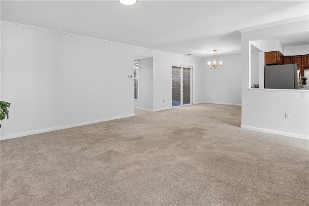 142 Roscommon Place Canonsburg, PA 15317 - Photo 4 of 31 a view of an empty room