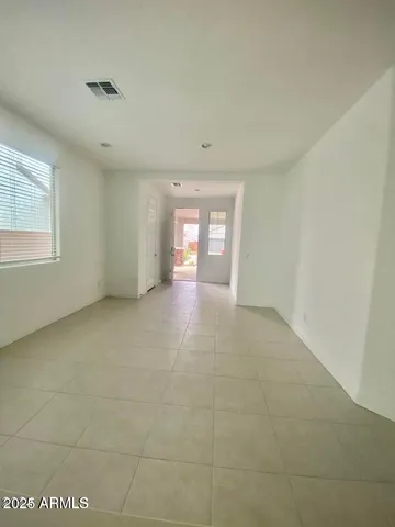 a view of empty room with window