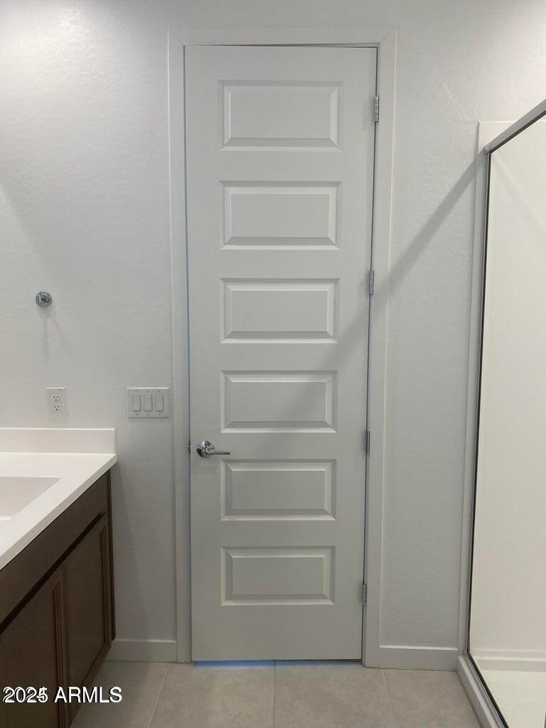 9449 West Roma Avenue Phoenix, AZ 85037 - Photo 27 of 42 a view of a bathroom