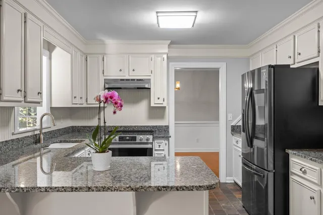 $609,000 | 17 Plantation Circle, Summerville, SC 29485