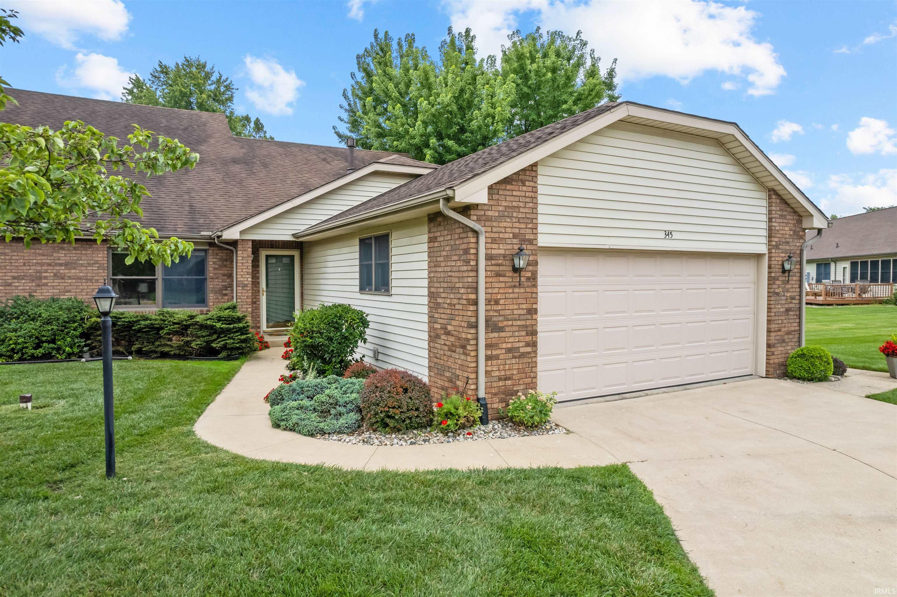 345 Channel View Drive Warsaw, IN 46580 - Photo 5 of 36