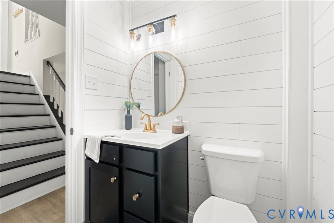 11601 Timberly Waye Henrico, VA 23238 - Photo 16 of 39 a bathroom with a toilet sink and mirror