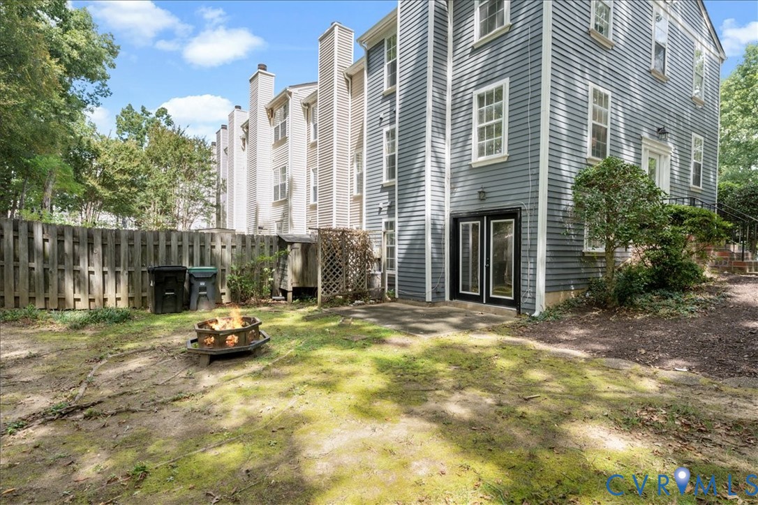 11601 Timberly Waye Henrico, VA 23238 - Photo 37 of 39 a view of car parked in front of building