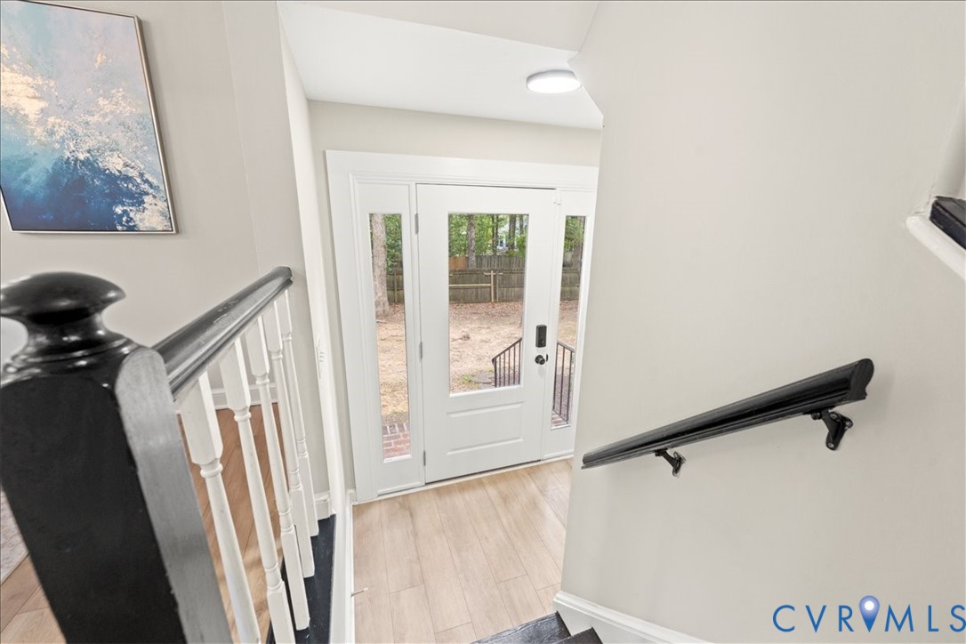11601 Timberly Waye Henrico, VA 23238 - Photo 5 of 39 a view of a entryway