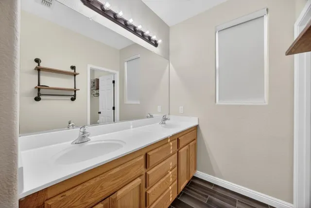 $500,000 | 7341 Elverta Rail Way, Rio Linda, CA 95673