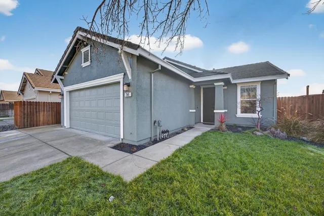 $500,000 | 7341 Elverta Rail Way, Rio Linda, CA 95673