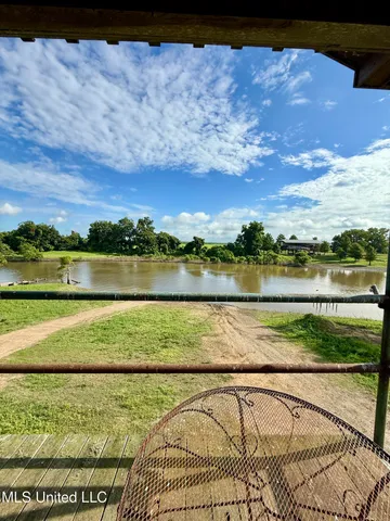 $179,000 | 5859 Lake Mary Road, Woodville, MS 39669