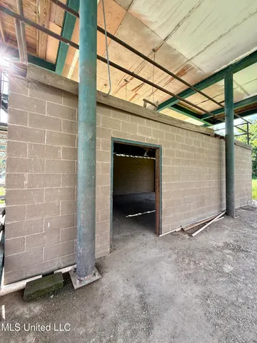 $179,000 | 5859 Lake Mary Road, Woodville, MS 39669