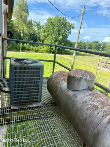 $179,000 | 5859 Lake Mary Road, Woodville, MS 39669