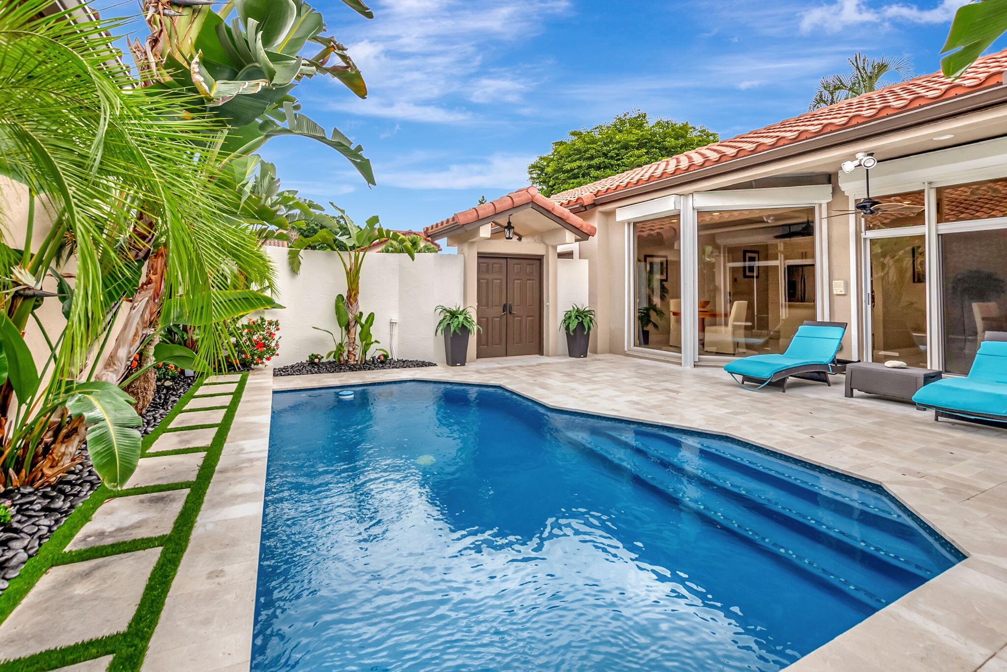 23164 Via Stel Boca Raton, FL 33433 - Photo 30 of 35 pool