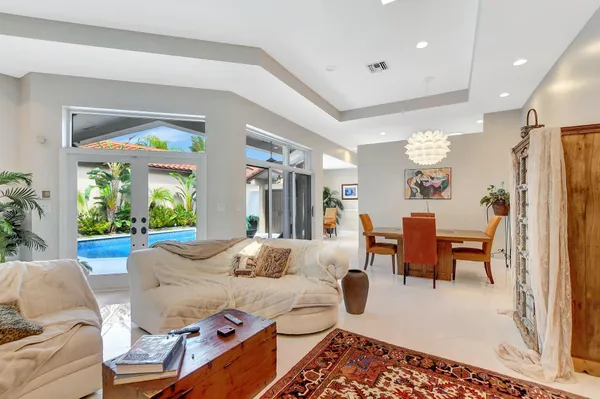 $5,000 | 23164 Via Stel, Boca Raton, FL 33433
