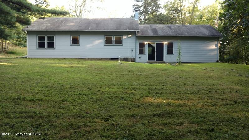 131 Arne Road Bushkill, PA 18324 - Photo 10 of 14 IMG_20170826_181923478