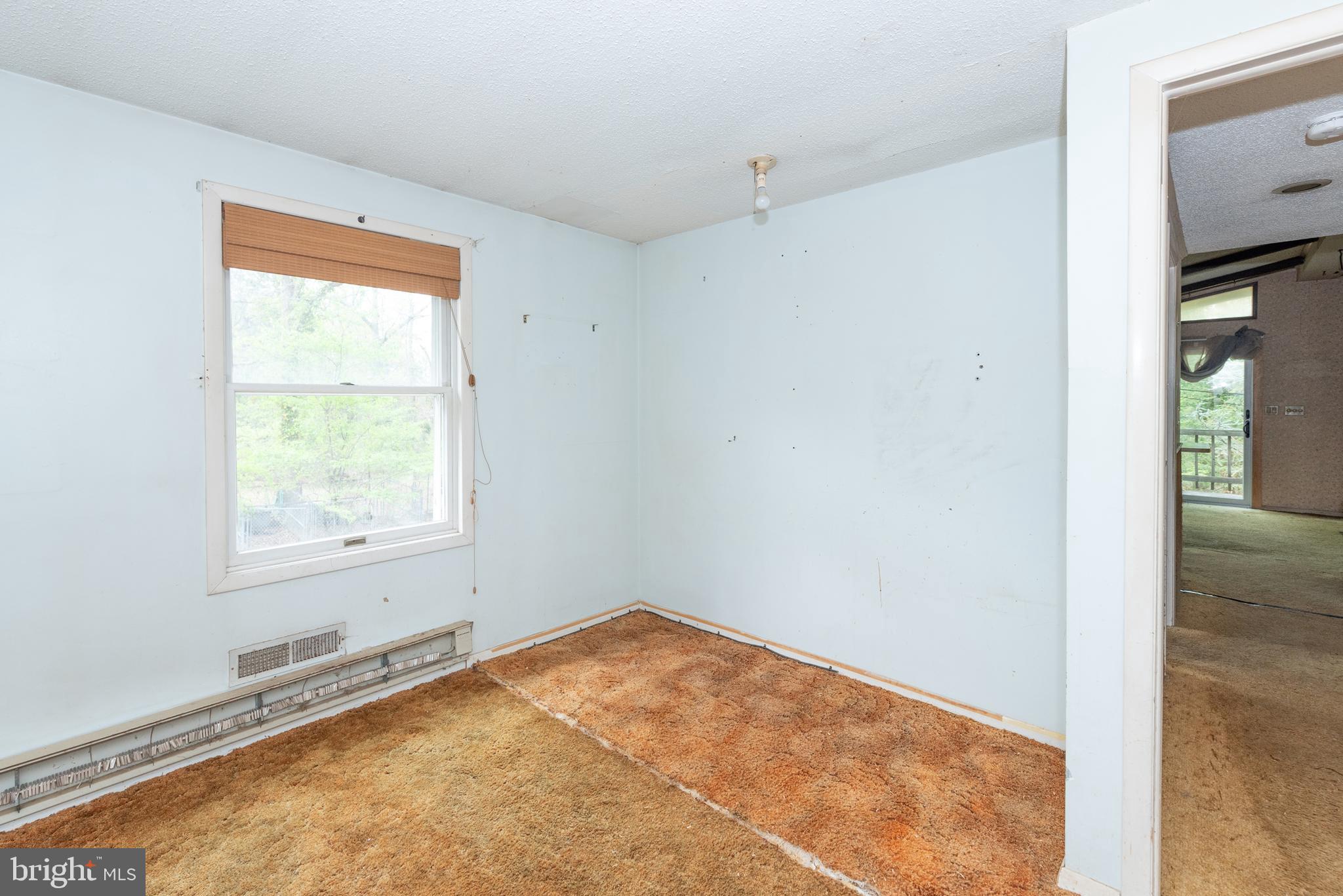 450 Weymouth Road Buena, NJ 08310 - Photo 39 of 48 an empty room with a window