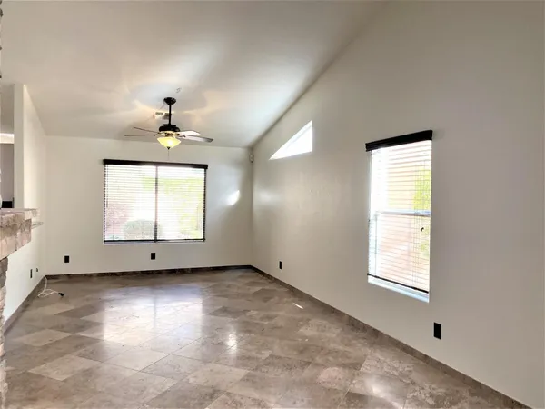 $2,495 | 10358 East Davenport Drive, Scottsdale, AZ 85260