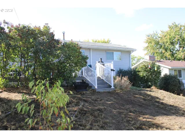 $319,000 | 3307 Southwest Kirk Avenue, Pendleton, OR 97801