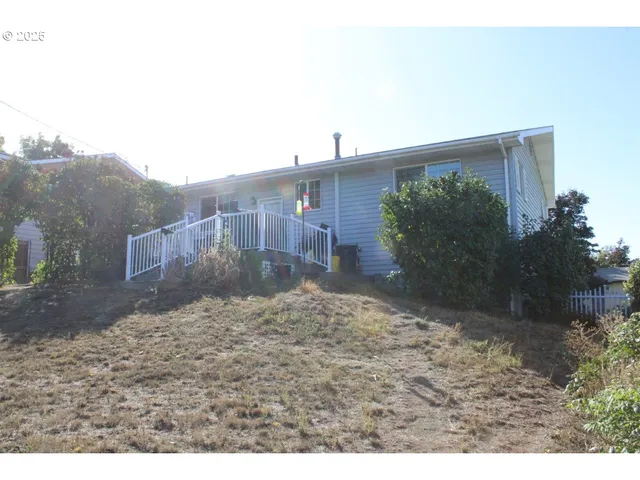 $319,000 | 3307 Southwest Kirk Avenue, Pendleton, OR 97801