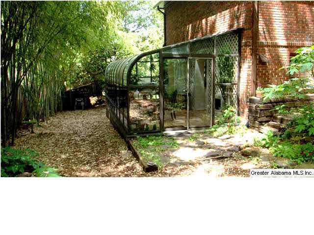 951 Rockford Road Birmingham, AL 35222 - Photo 7 of 31