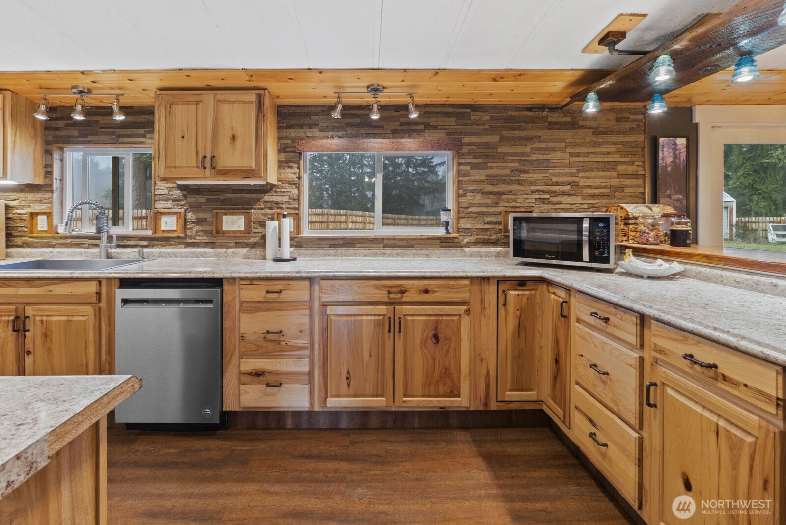 8838 173rd Avenue Southwest Rochester, WA 98579 - Photo 15 of 30