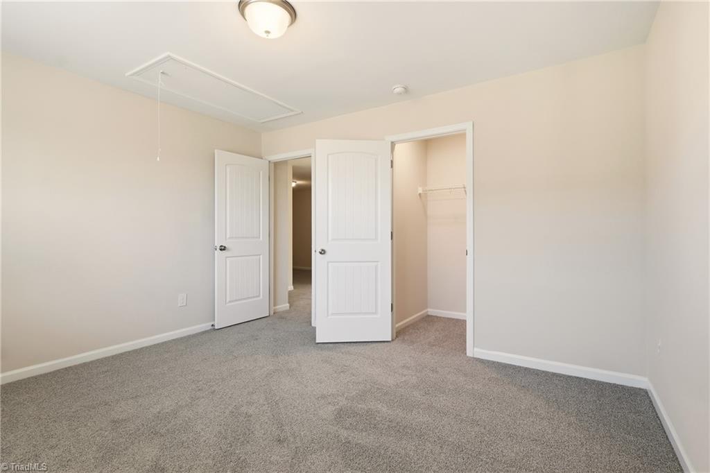 3910 Copperfield Court High Point, NC 27282 - Photo 16 of 34