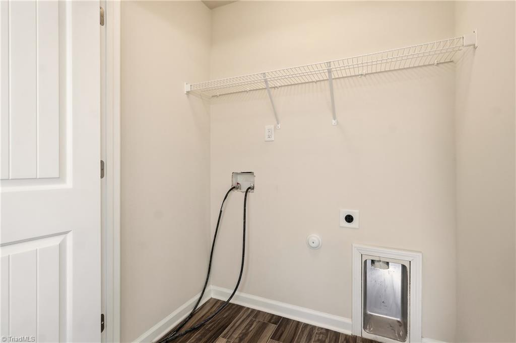 3910 Copperfield Court High Point, NC 27282 - Photo 25 of 34