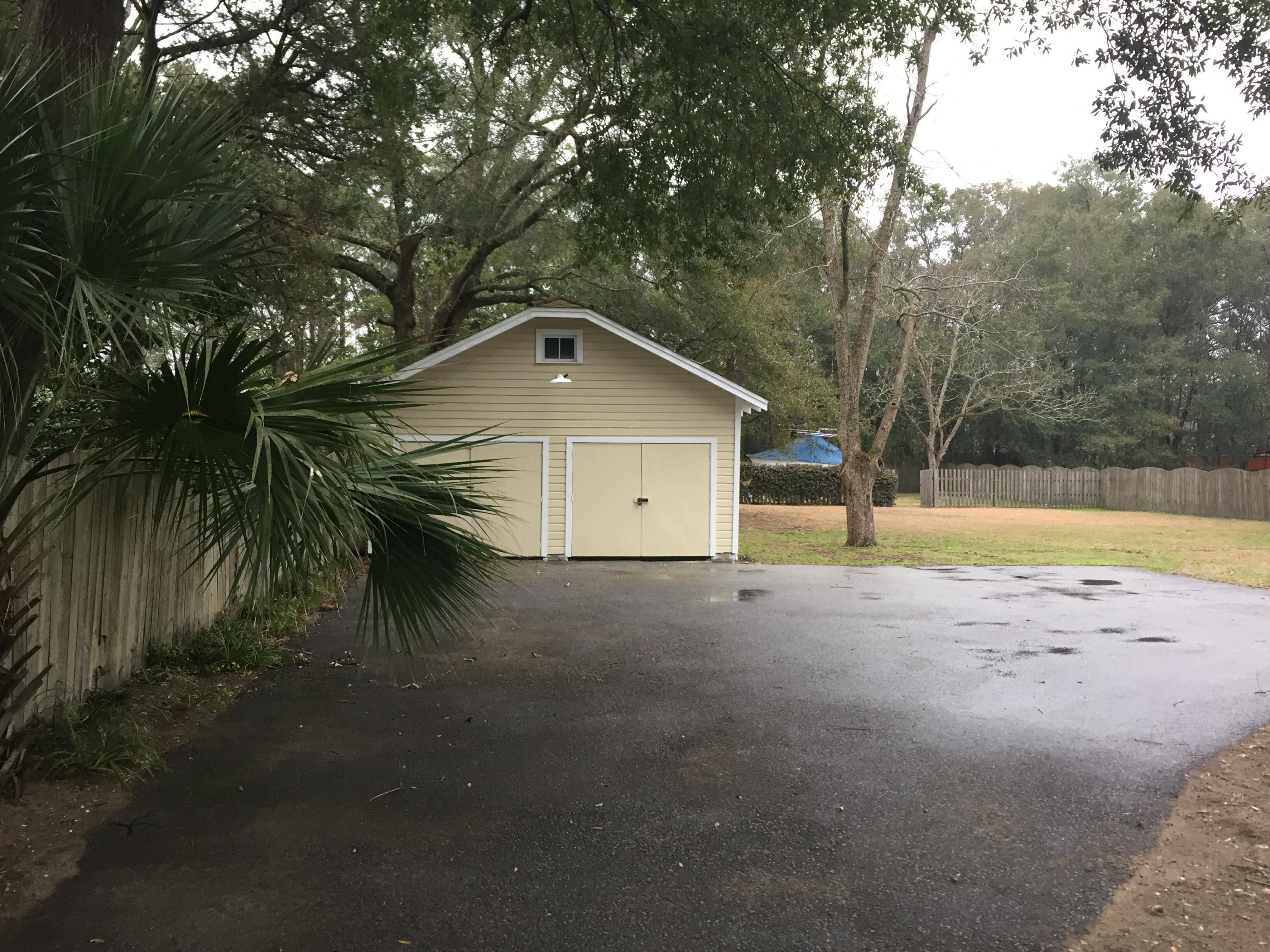 222 Woodland Shores Road Charleston, SC 29412 - Photo 21 of 26 Garage 1