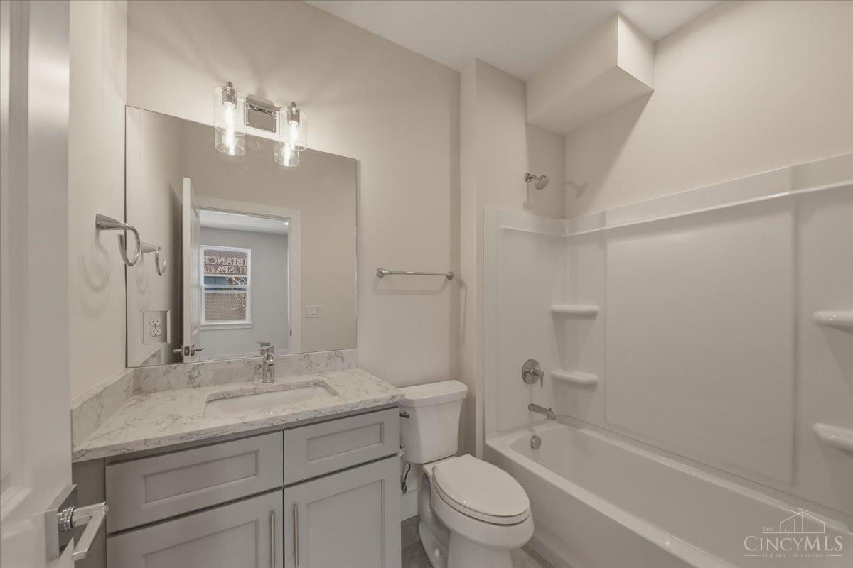3912 Edwards Road Cincinnati, OH 45209 - Photo 12 of 70