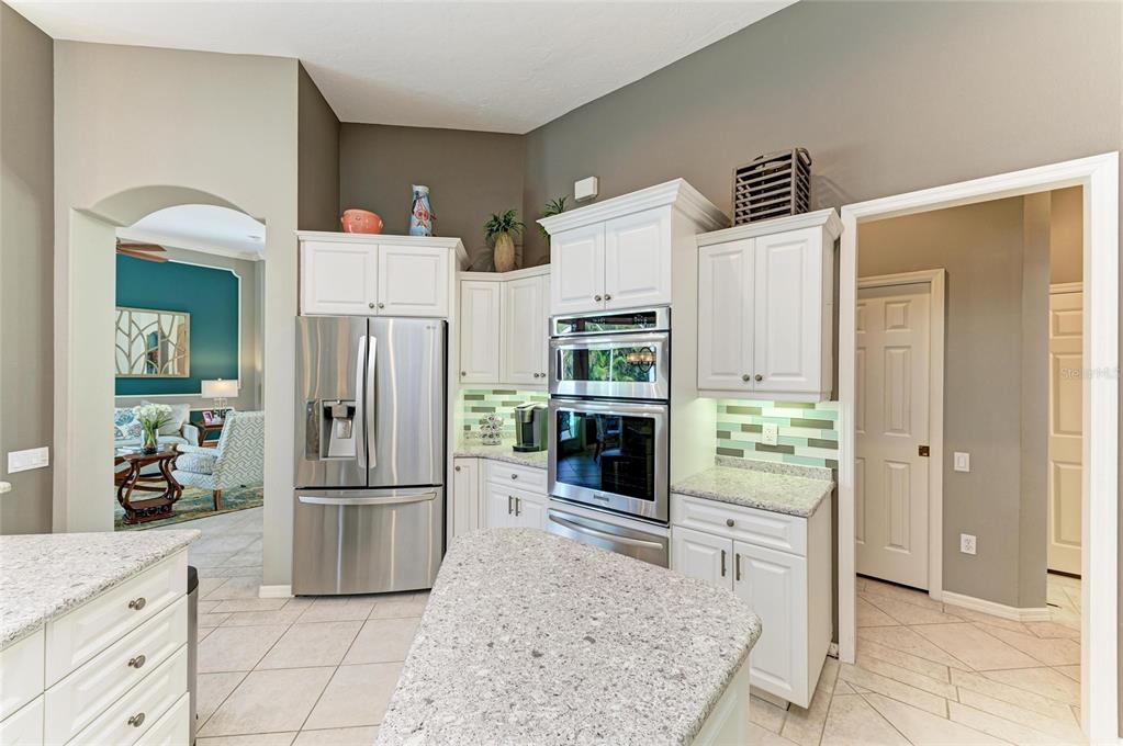 8118 Waterview Boulevard Lakewood Ranch, FL 34202 - Photo 17 of 78