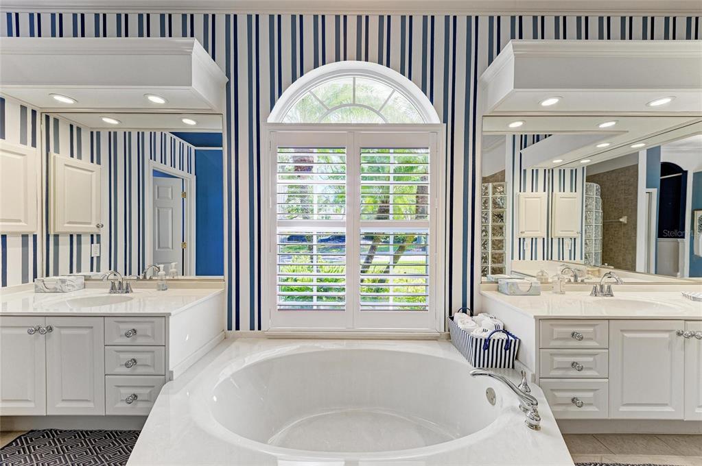 8118 Waterview Boulevard Lakewood Ranch, FL 34202 - Photo 30 of 78