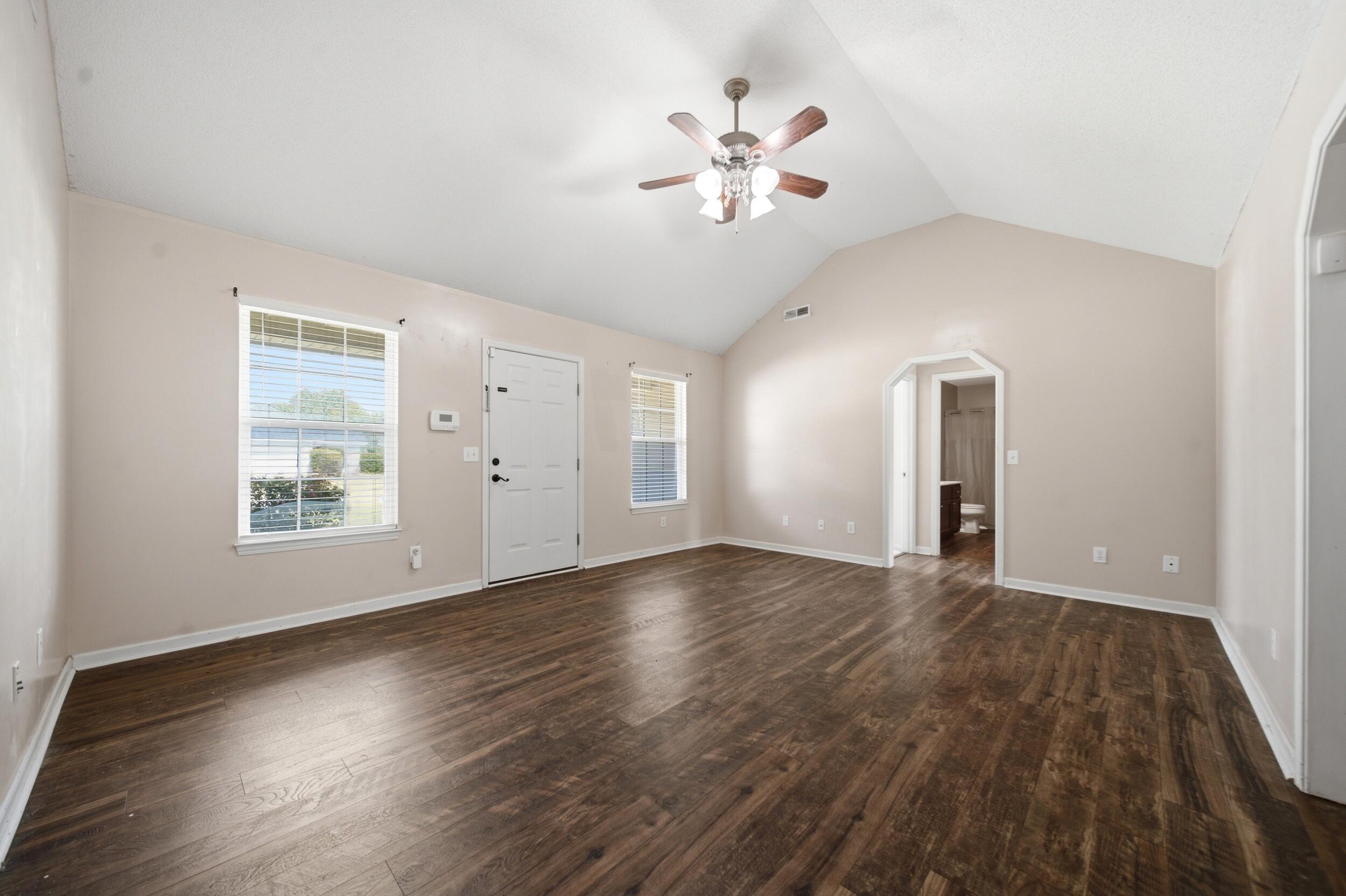 2880 Imperial Way Sumter, SC 29153 - Photo 10 of 29 5_dsc00593