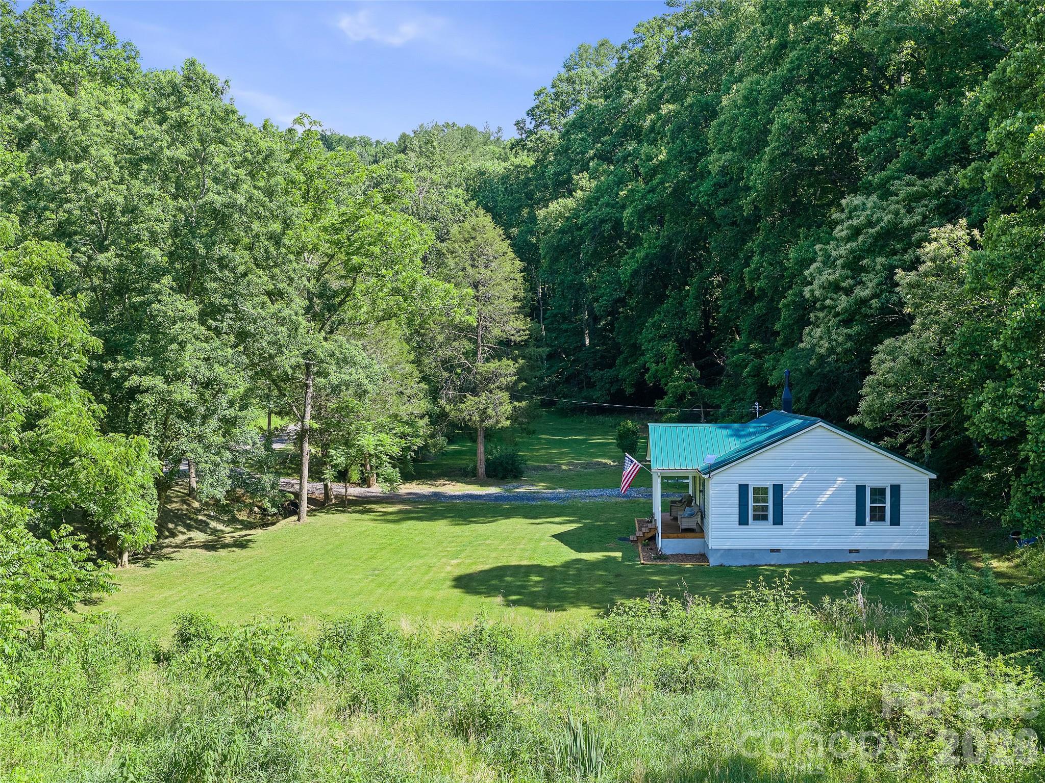 232 Langford Branch Road Burnsville, NC 28714 - Photo 19 of 27