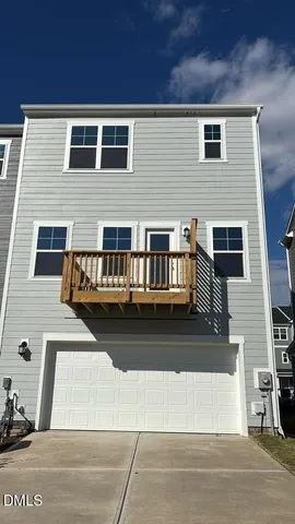 a view of deck with patio
