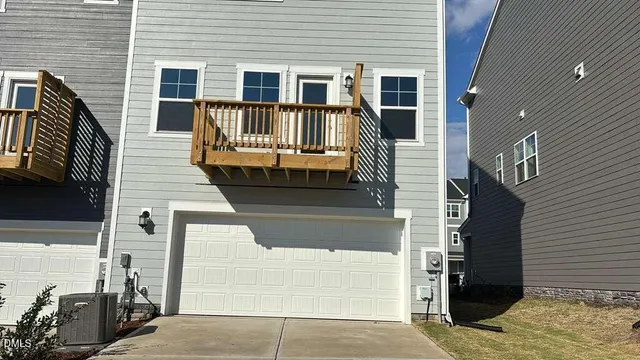 a view of outdoor space with lots of trees