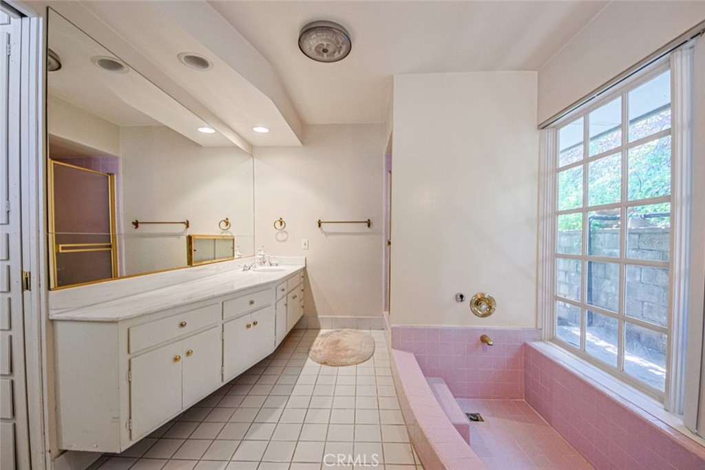 1801 Greenbriar Road Glendale, CA 91207 - Photo 28 of 75