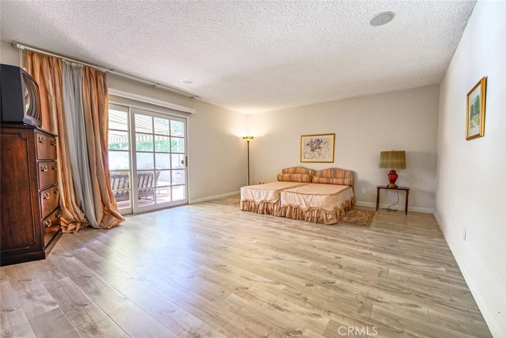 1801 Greenbriar Road Glendale, CA 91207 - Photo 29 of 75