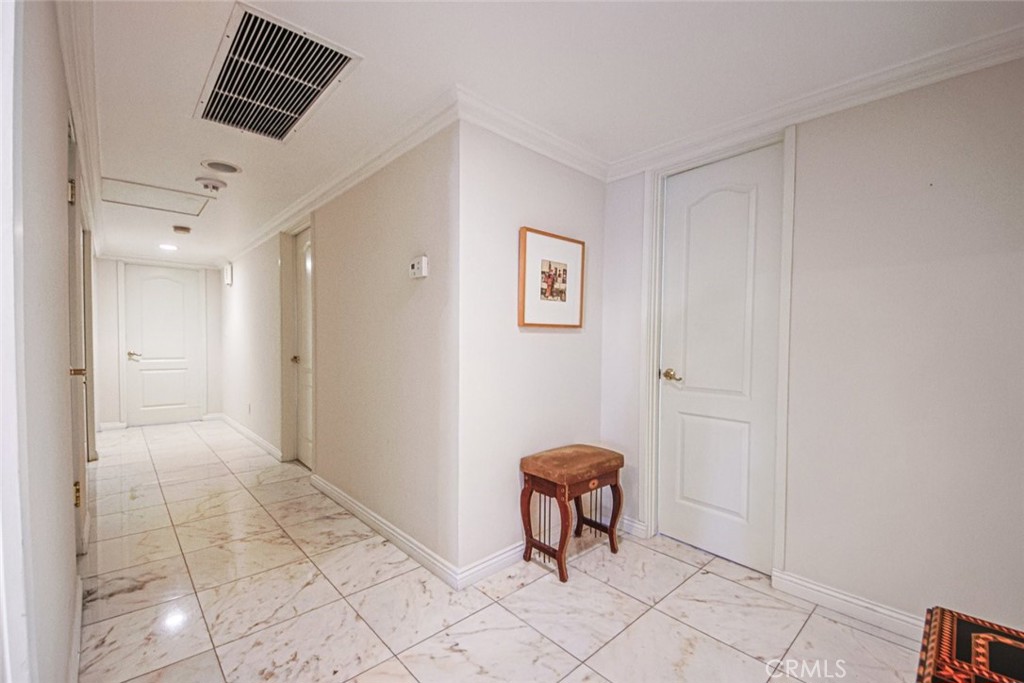 1801 Greenbriar Road Glendale, CA 91207 - Photo 49 of 75