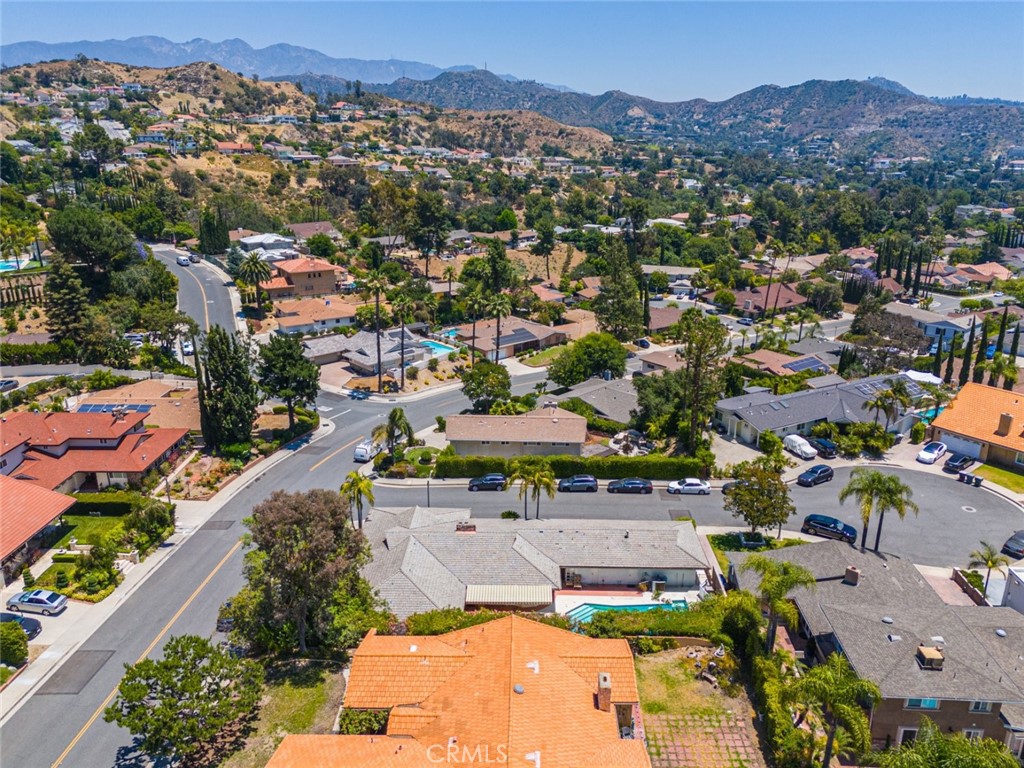 1801 Greenbriar Road Glendale, CA 91207 - Photo 72 of 75